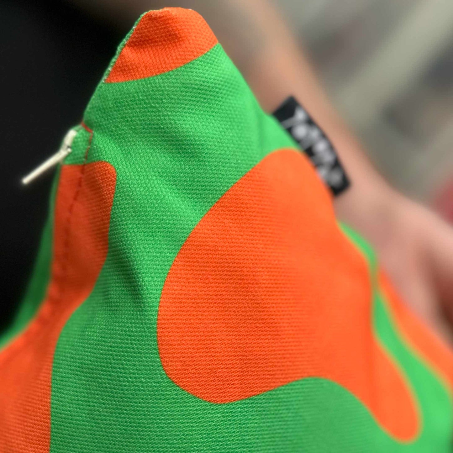 CAMO FIZZFLIP CUSHION LIMITED EDITION